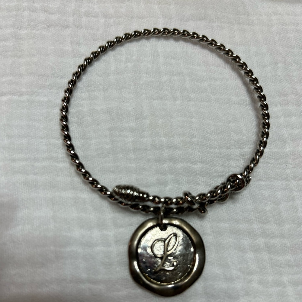 Cookie Lee Silver Initial L Bracelet - image 1